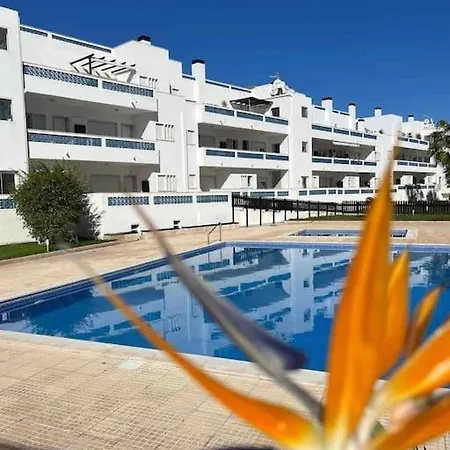 Apartment Santa Luzia 5min Walk To Do Barril *